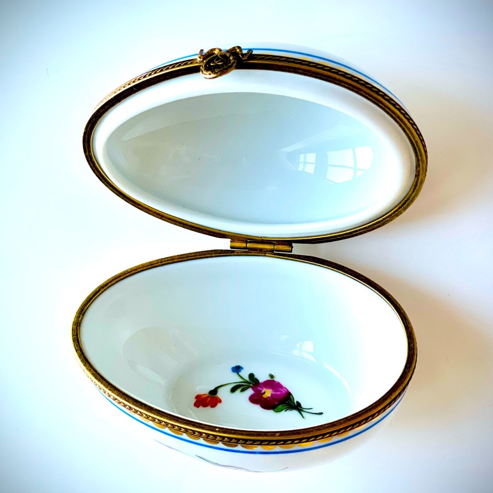 ROYAL LIMOGES egg storage box
